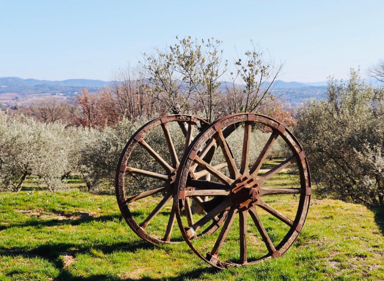 Terre Luberon Hotel Pertuis Bagian luar foto